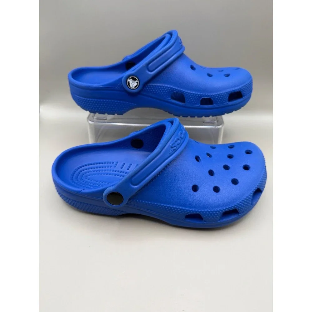 Crocs Classic Clog Unisex Kids J 4 Blue Slip-On Water-Friendly Sandals